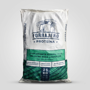 Alfalfa forrajera en Cubos para caballos en Pucón Nutrición Equina en el sur de chile Central Nutrición Colo Colo 1190 Pucón